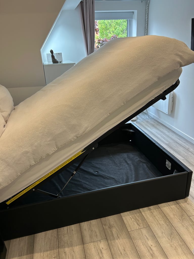 Black Faux Leather Ottoman Double Bed