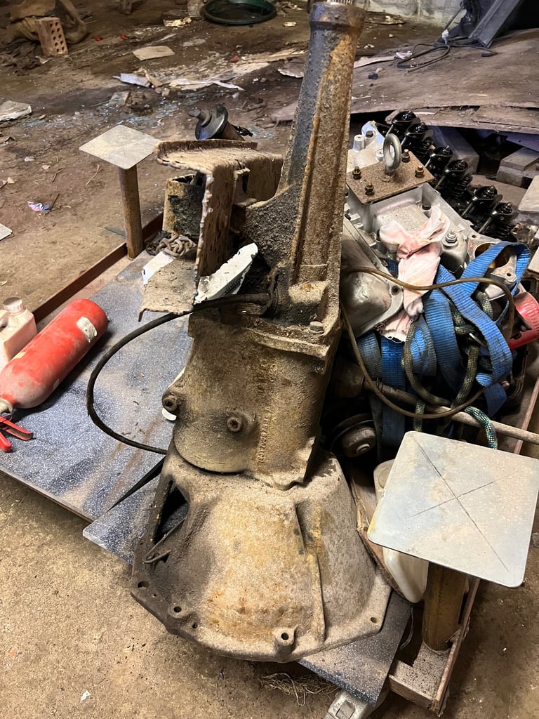 image for Engine & gear box 