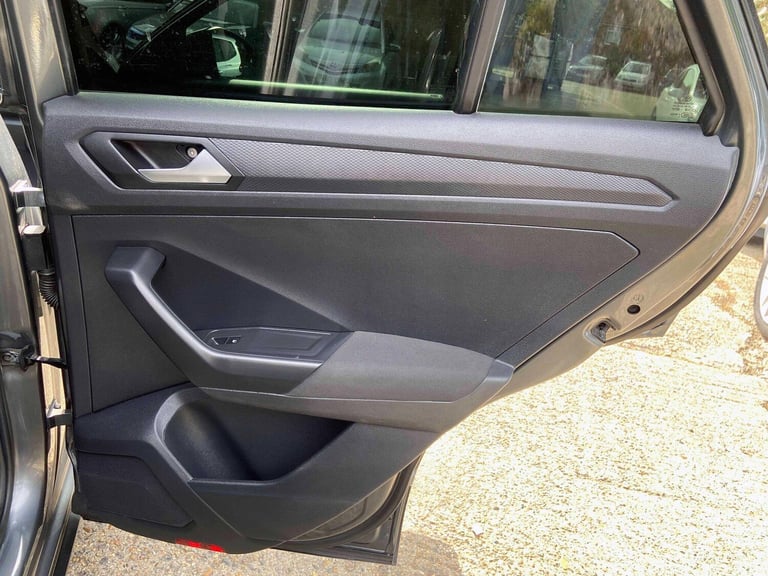 2019 Volkswagen T-Roc 1.5 TSI EVO SEL DSG Euro 6 (s/s) 5dr HATCHBACK Petrol Automatic