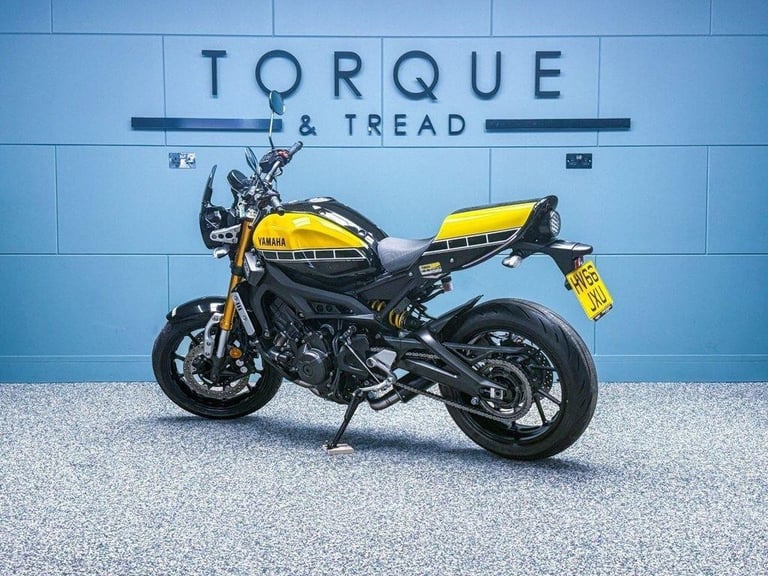 2016 66 YAMAHA XSR900 60TH ANNIVERSARY 900 ABS SPORT HERITAGE - LOW MILES