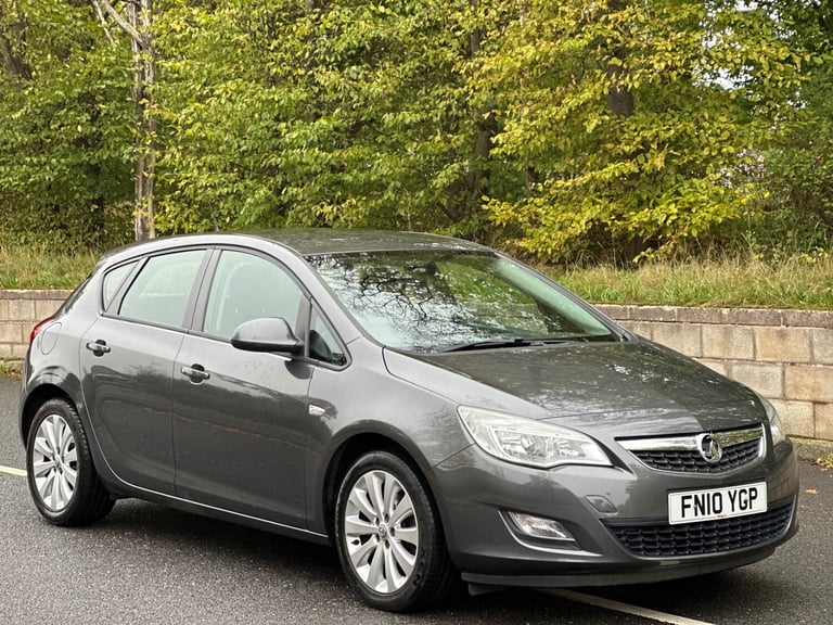 image for 2010 Vauxhall Astra 1.6i 16V Exclusiv 5dr HATCHBACK Petrol Manual