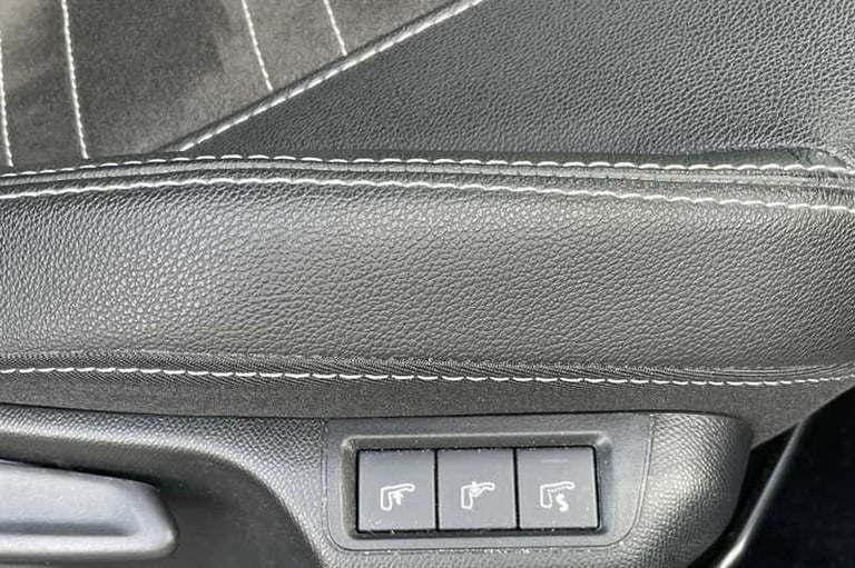 2025 Vauxhall Corsa 1.2 Turbo Ultimate Hatchback 5dr Petrol Manual Euro 6 (s/s) (100 ps) Hatchbac...