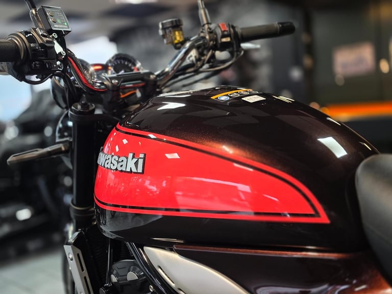 2018 KAWASAKI ZR Z900 RS 1 OWNER 4,900 MILE'S 