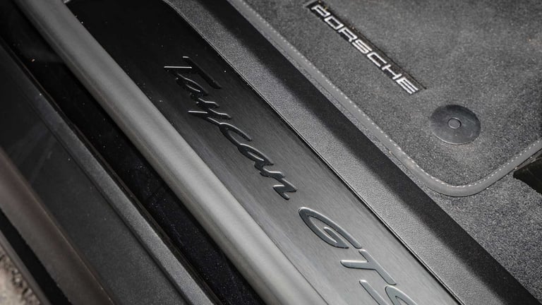 2025 Porsche Taycan GTS Sport Turismo Estate Electric Automatic