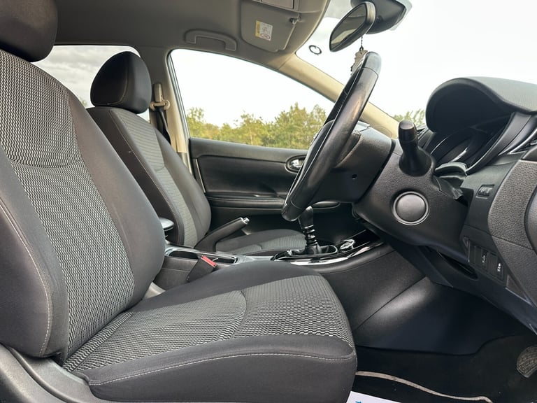 2015 Nissan Pulsar 1.5 dCi N-Tec 5dr HATCHBACK Diesel Manual