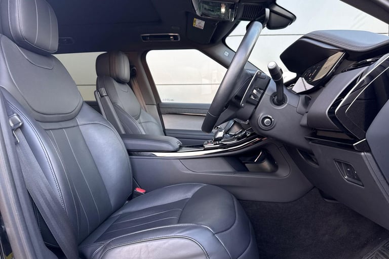 2023 Land Rover Range Rover Sport 3.0 P440e 38.2kWh Dynamic SE SUV 5dr Petrol Plug-in Hybrid Auto...