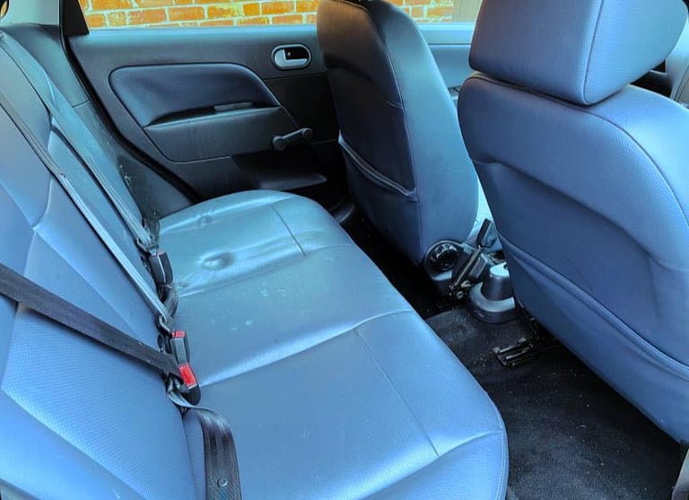 Fiesta AUTOMATIC 12Month Mot leather seats 