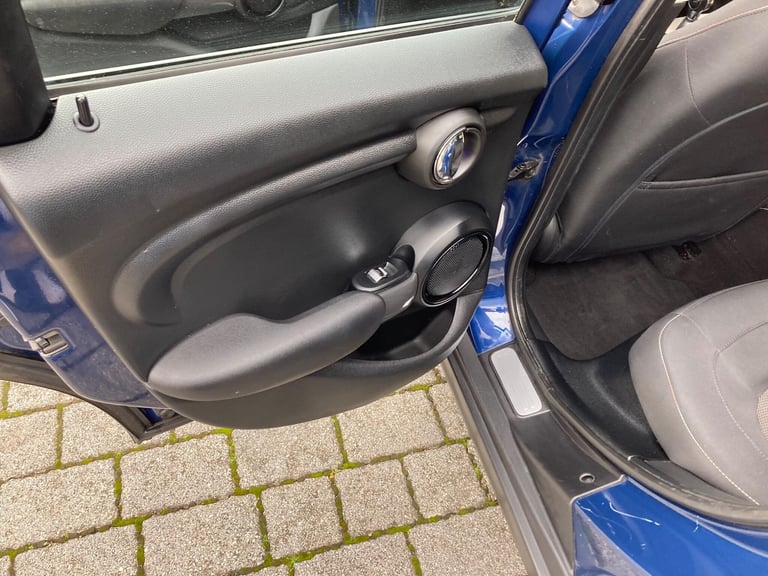 2015 MINI Hatch 1.2 One 5dr HATCHBACK PETROL Manual