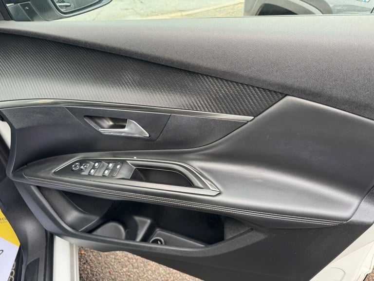 2021 Peugeot 3008 Allure MPV Diesel Manual