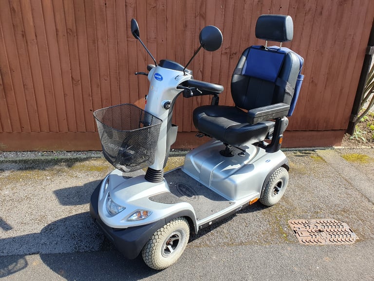 Invacare Comet 8mph mobility scooter