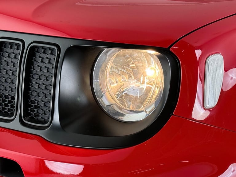 2020 Jeep Renegade 1.3 GSE T4 Night Eagle DDCT Euro 6 (s/s) 5dr ESTATE Petrol Automatic