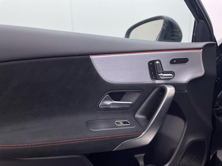 2019 Mercedes-Benz A-Class 1.3 A200 AMG Line (Premium Plus) Hatchback 5dr Petrol 7G-DCT Euro 6 (s...