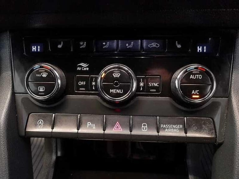 2020 Skoda Karoq 2.0 TSI SportLine SUV 5dr ESTATE Petrol Automatic