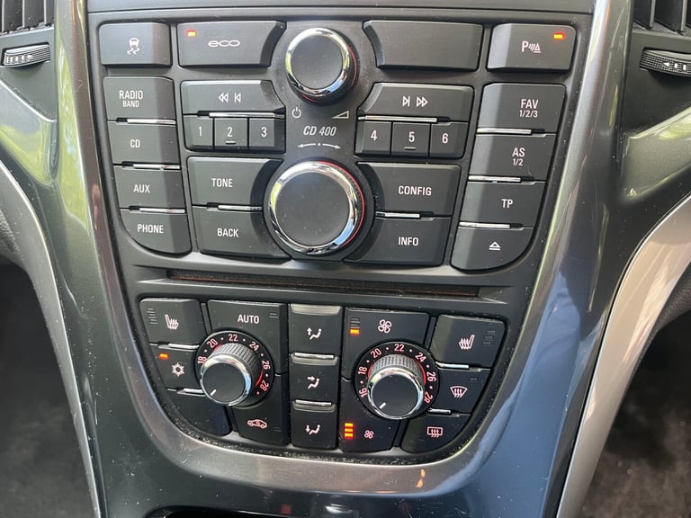 2014 Vauxhall Astra ELITE CDTI S/S ESTATE 6 SPEED MANUAL. Estate Diesel Manual