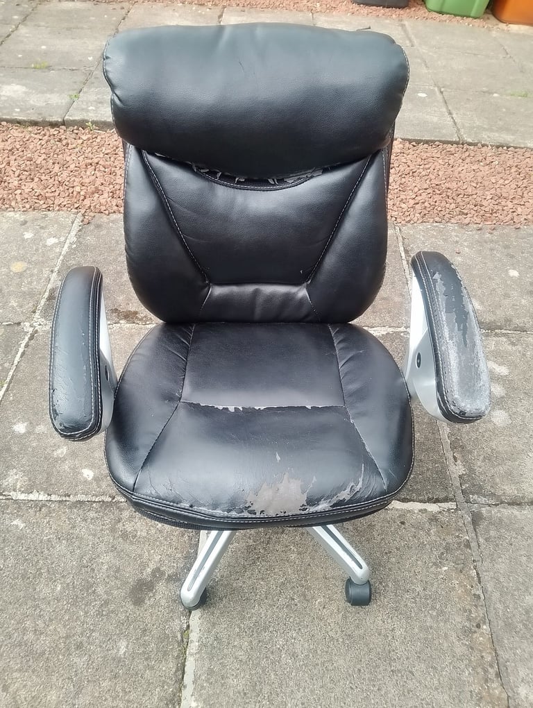 Free Chair