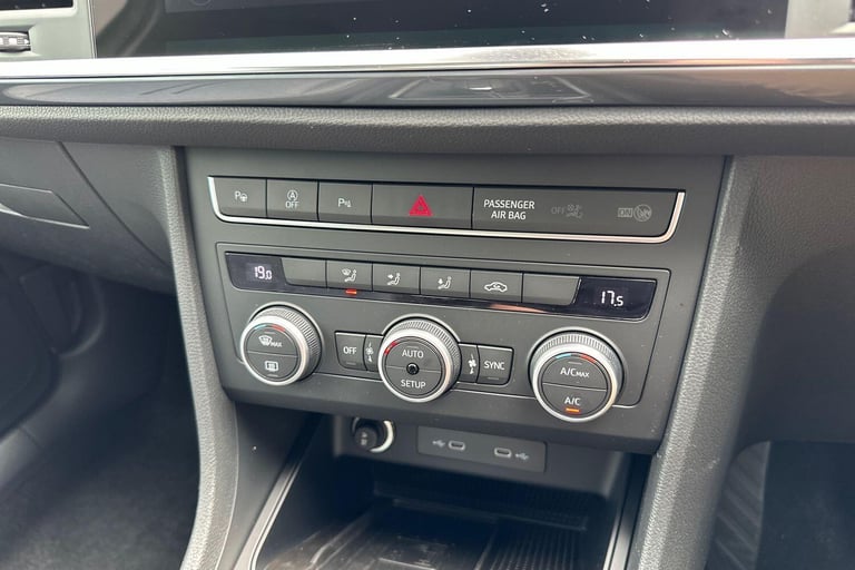 2025 SEAT Ateca 1.5 TSI EVO SE Technology DSG Euro 6 (s/s) 5dr SUV PETROL Automatic