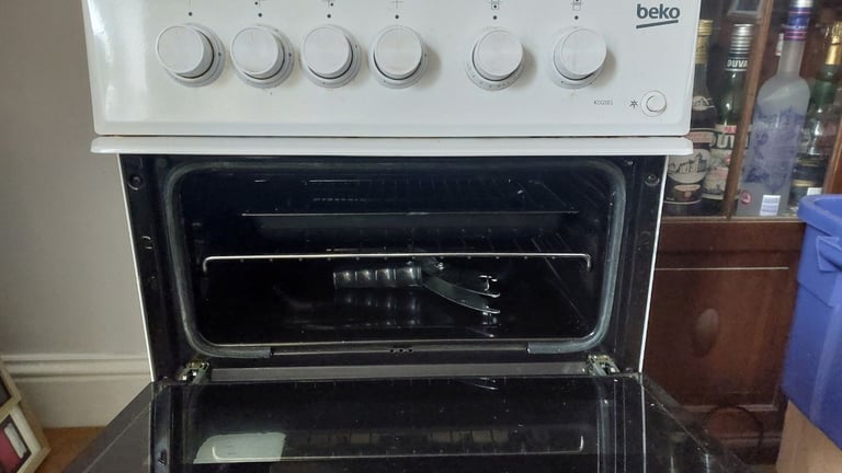 Beko 50cm wide gas cooker