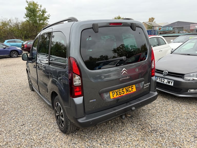 FRESH SERVICE,SERVICE HISTORY,2KEYS,FINANCE AVAILABLE,WARRANTY AVAILABLE NATIONA