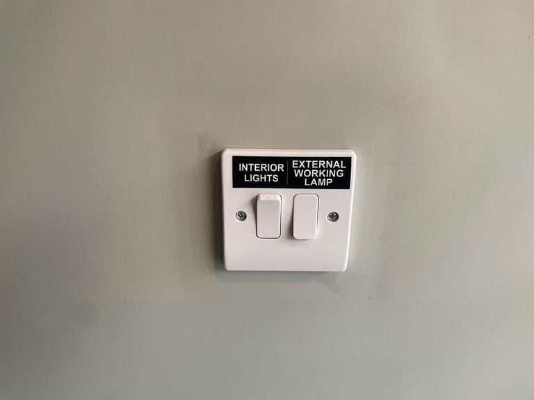 2022 Ford Transit 2.0 350 EcoBlue MHEV Leader RWD L4 H3 Euro 6 (s/s) 5dr PANEL VAN Diesel Manual