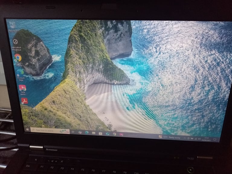 Lenovo T430 i5 laptop for sale with Charger (Mint Condition)