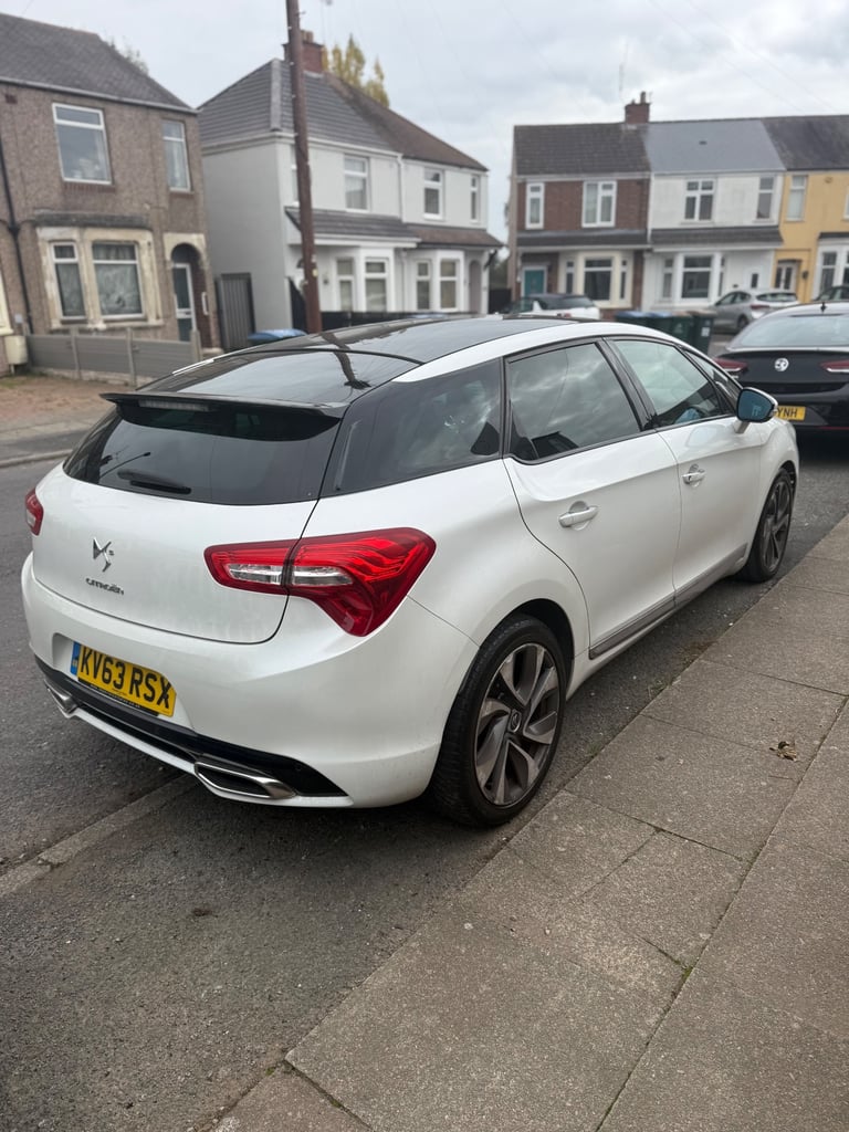 Citroen, DS5, Hatchback, 2013, Other, 1997 (cc), 5 doors