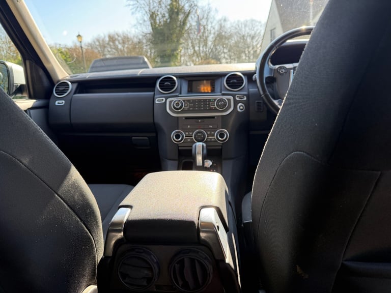 2011 Land Rover Discovery Commercial Td V6 [210] Auto PANEL VAN Diesel Automatic