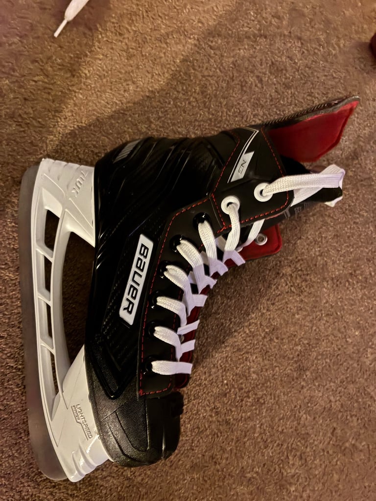 Bauer Ice Skates Size 2