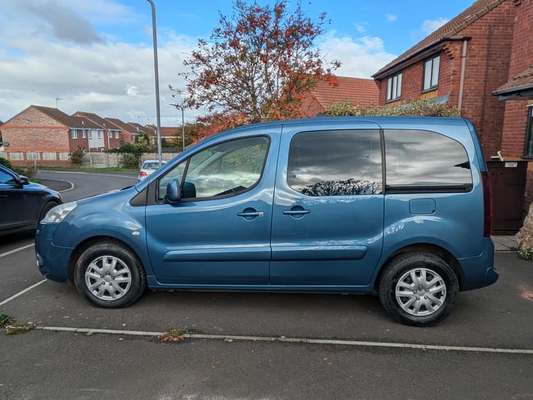 Peugeot Horizon Automatic 1.5L diesel, 41.5 MPG