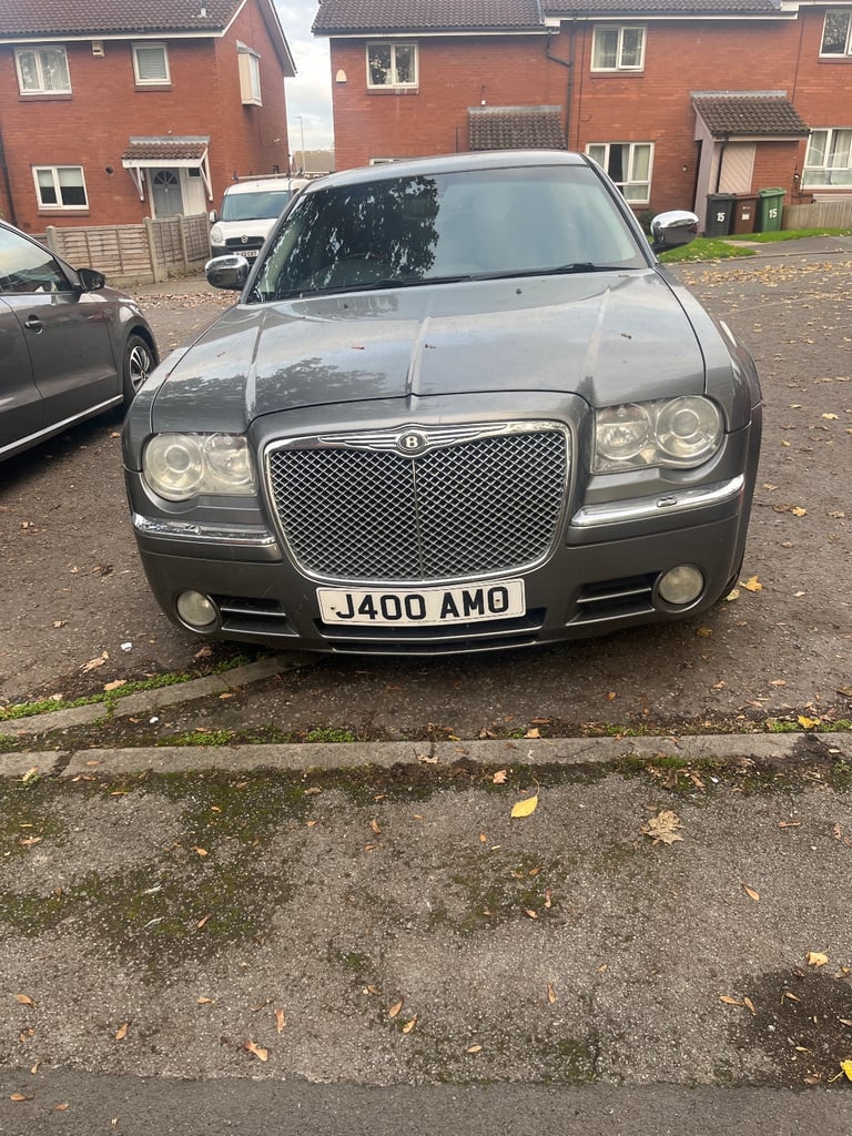 Cheap Chrysler, 300C, Estate, 2009, Other, 2987 (cc),5 doors for sale in Leeds, West Yorkshire