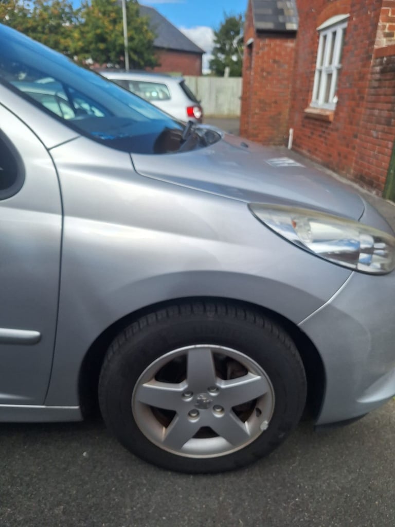 Peugeot, 207, Hatchback, 2008, Manual, 1397 (cc), 3 doors