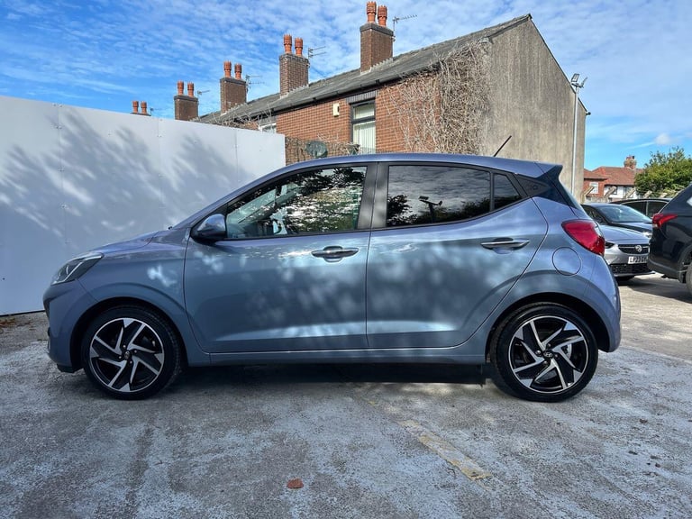 2024 Hyundai i10 1.0 Premium Hatchback 5dr Petrol Auto Euro 6 (s/s) (63 ps) Hatchback PETROL Auto...