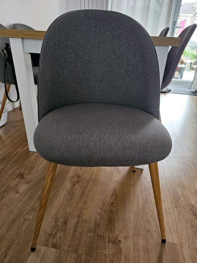 4 Jysk like new chairs