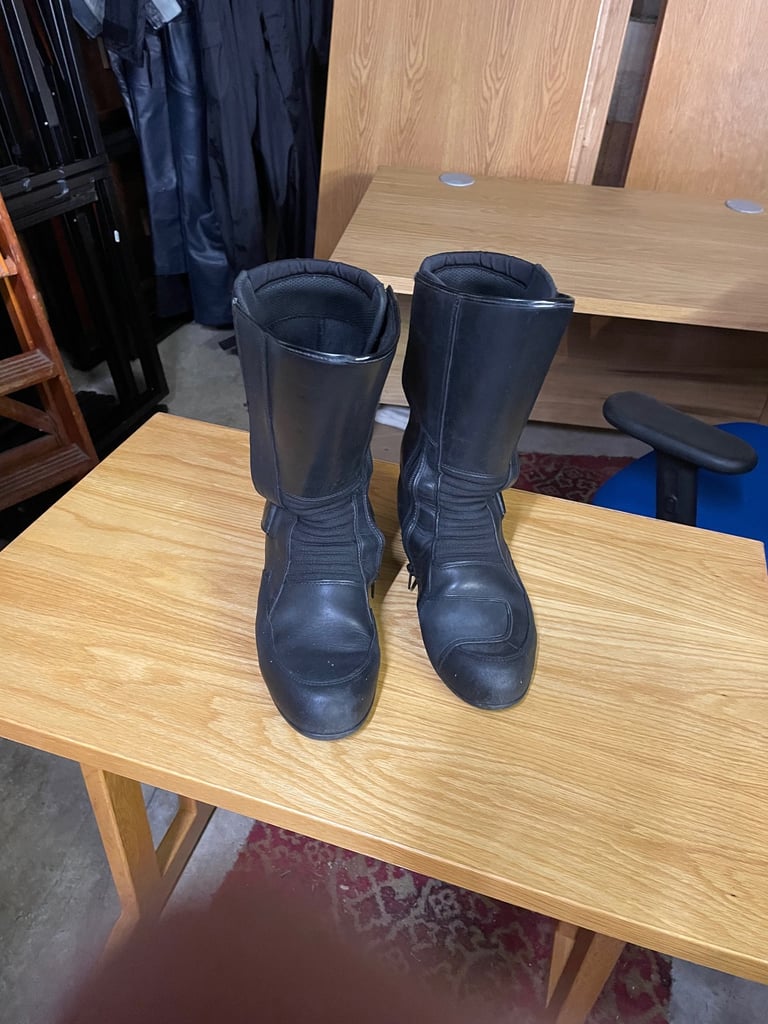 BMW Motorcycle boots size 45 11.5