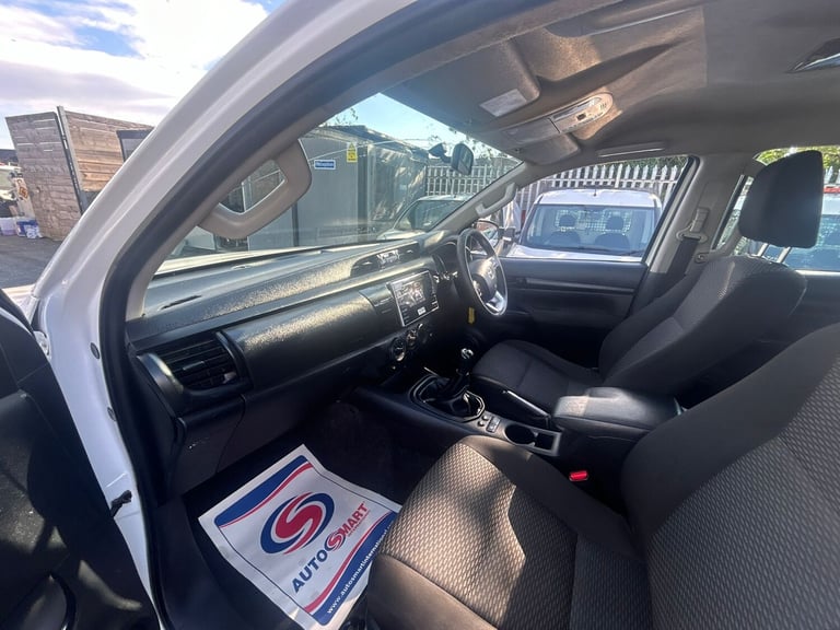 2018 Toyota Hilux Active D/Cab Pick Up 2.4 D-4D PICK UP Diesel Manual