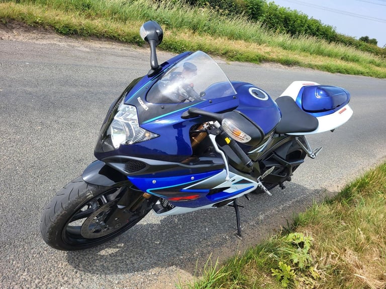 2006 06 SUZUKI GSXR 1000 K6 GSXR1000 SUPERBIKE CLASSIC SPORTS BLUE  WHITE
