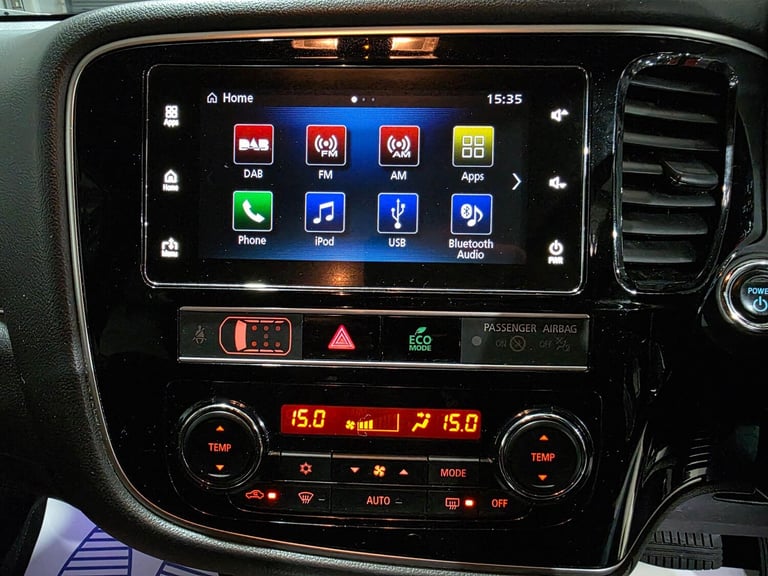 2019 Mitsubishi Outlander 2.4h TwinMotor 13.8kWh 4h CVT 4WD Euro 6 (s/s) 5dr ESTATE Petrol/Electr...