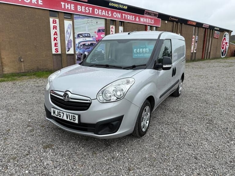 2017 Vauxhall Combo 2000 1.3 CDTI 16V 95ps H1 Sportive Van Euro 6 PANEL VAN Diesel Manual