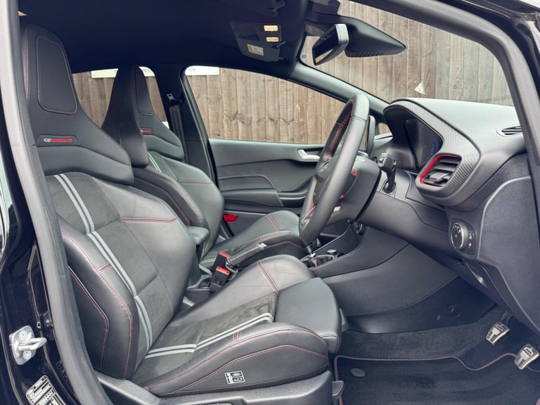  Ford Fiesta 1.5T EcoBoost ST-3 Euro 6 (s/s) 5dr Petrol Manual