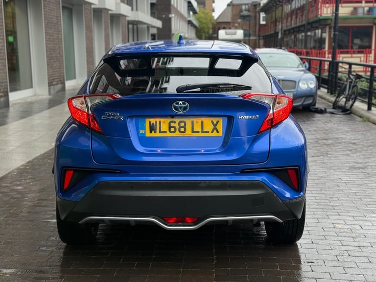 2019 Toyota CHR design high spec Automatic hybrid petrol
