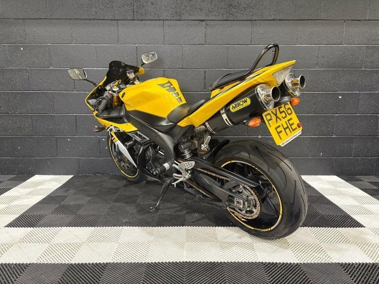 Yamaha Bike Yamaha R1 Sp 2006 Usata Used Yamaha R1 For Sale