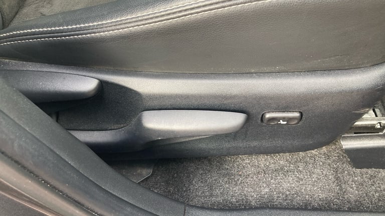 2019 Toyota Prius+ 1.8 VVTi Excel TSS 5dr CVT Auto Hybrid Estate Estate Hybrid Automatic