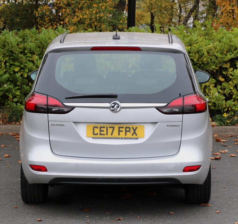 2017 Vauxhall Zafira Tourer 1.4i Turbo Design Euro 6 5dr MPV Petrol Manual