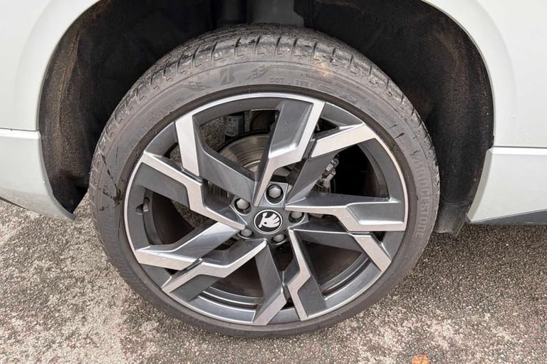 2025 Skoda Karoq 1.5 TSI Sportline Edition 5dr DSG ESTATE PETROL Automatic