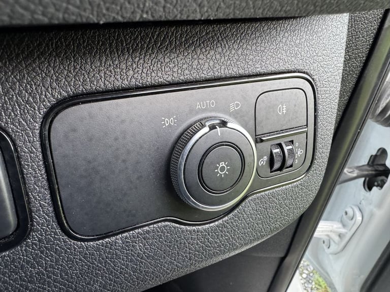 2022 Mercedes-Benz Sprinter 2.0 315di 3.5t. LWB 4.7m. Luton Box Van Diesel Euro 6 150ps Luton Van...