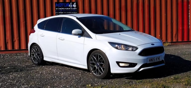 FORD FOCUS 1.5 TDCi Zetec S 2015