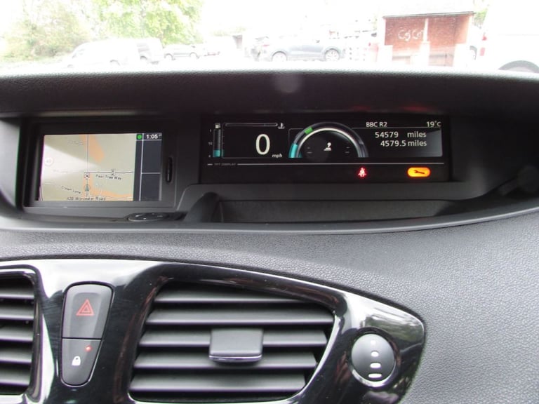  Renault Scenic 1.5 dCi Dynamique TomTom Energy 5dr [Start Stop] Diesel
