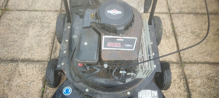 Leaf & Litter petrol Vacuum. McCulloch 4076 vac 