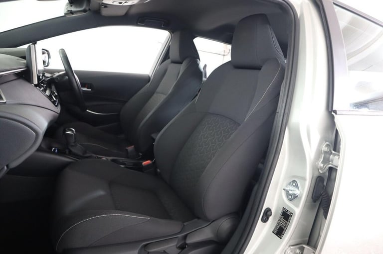 2021 Toyota Corolla 1.8 VVT-h Icon Tech Touring Sports CVT Euro 6 (s/s) 5dr Estate PETROL/ELECTRI...
