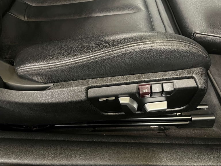 2017 BMW 4 Series 435d xDrive M Sport 2dr Auto [Professional Media] CONVERTIBLE DIESEL Automatic