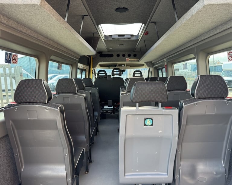 2018 Peugeot Boxer 2.0 BlueHDi H2 17 Seat Minibus LITE (PSV) 130ps Minibus Diesel Manual